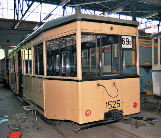 1525_2.jpg