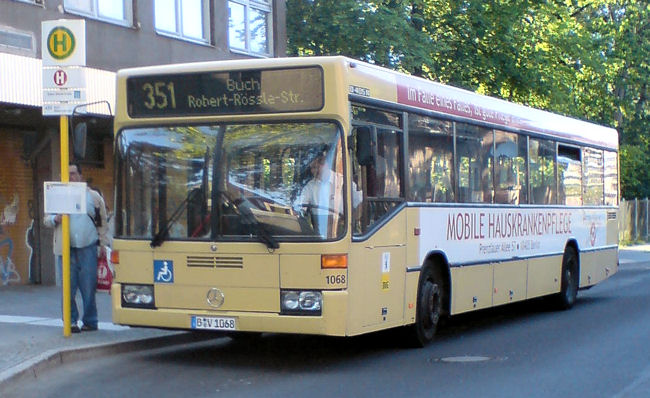 Bus 1068, Buch, 2007;