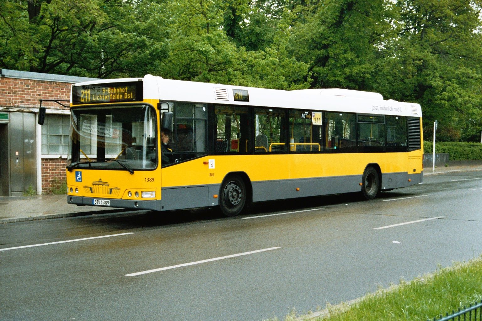 Bus 1389, Wannsee, 2004