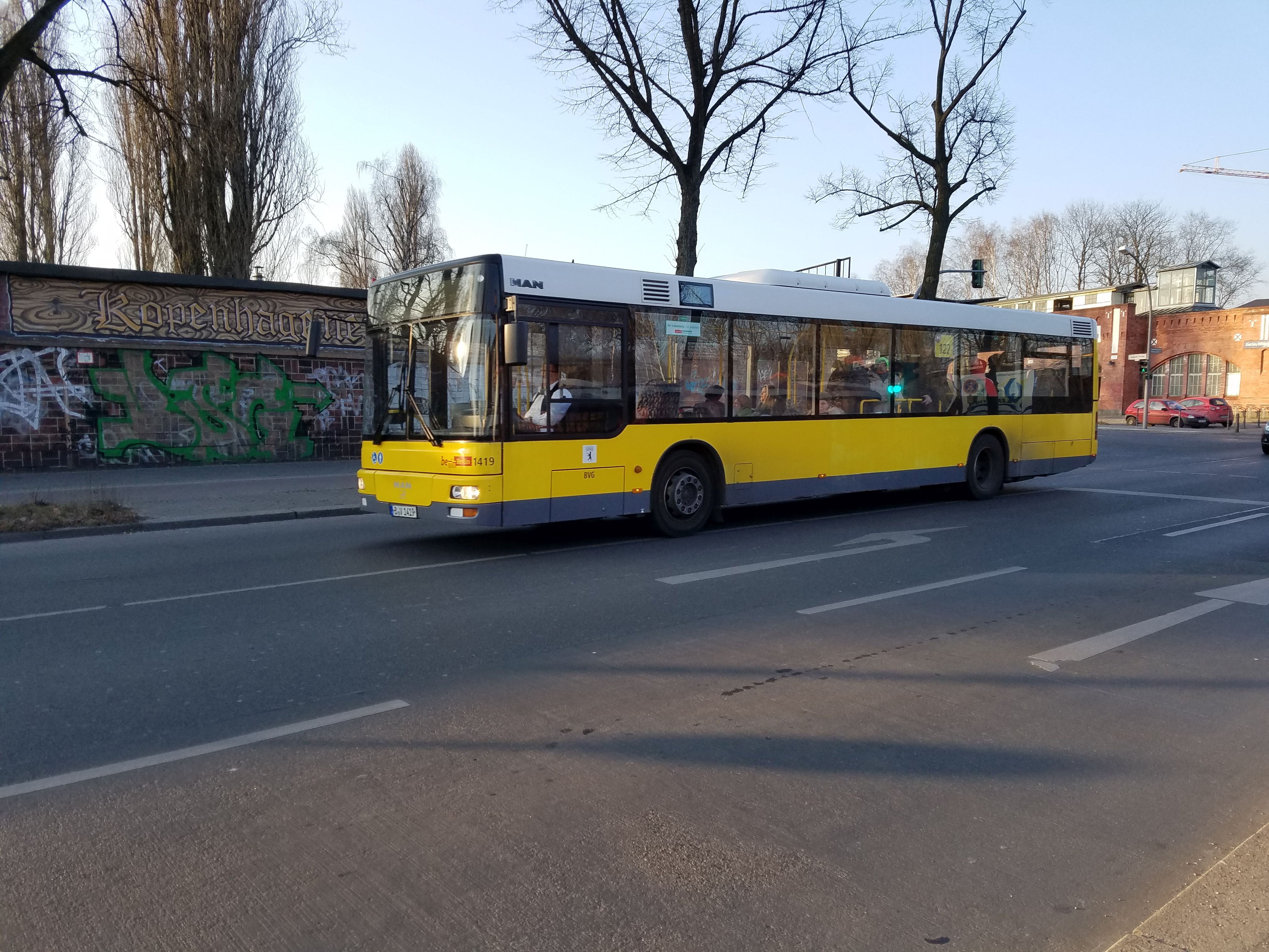 Bus 1686, Typ Solaris Urbino 12 Electric, Berlin Südkreuz, Juni 2018